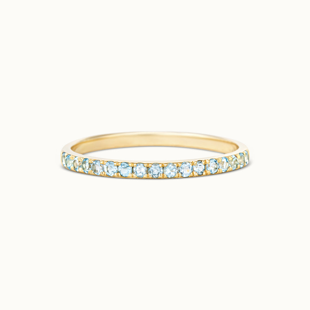 Halo Half Eternity Ring Topaas