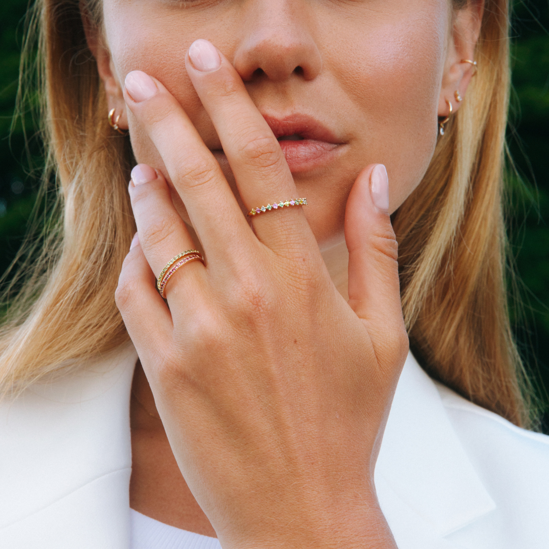 Halo Half Eternity Ring Granaat