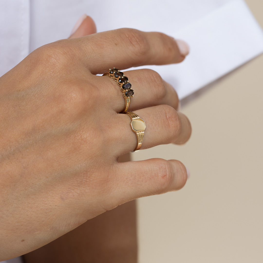 Gedetaileerde Pink Zegelring