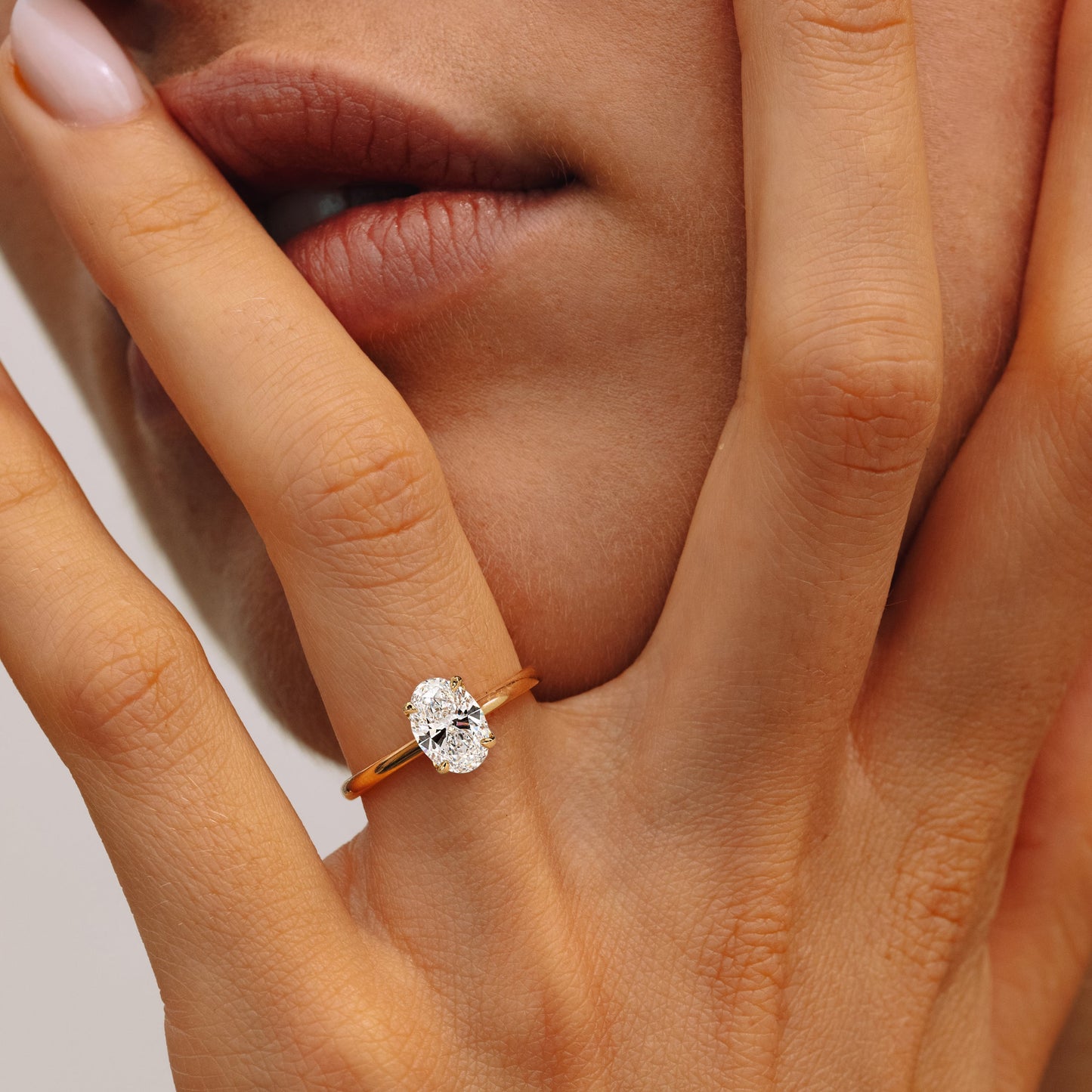 Ovaal Geslepen 1.5 ct Ring