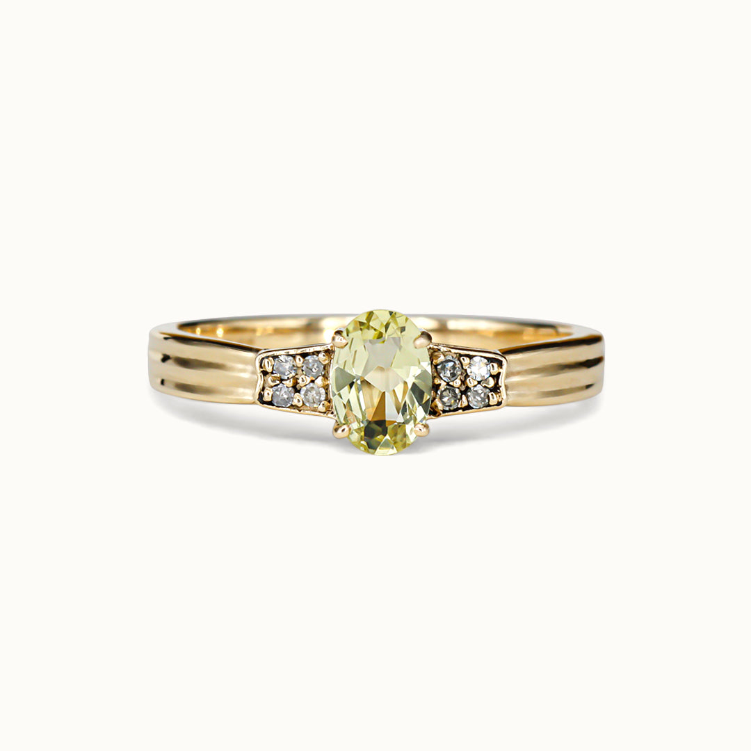 Vintage 9K Peridoot & Diamant Ring