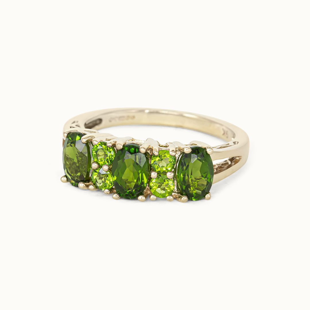 Vintage 9K Diopside ring