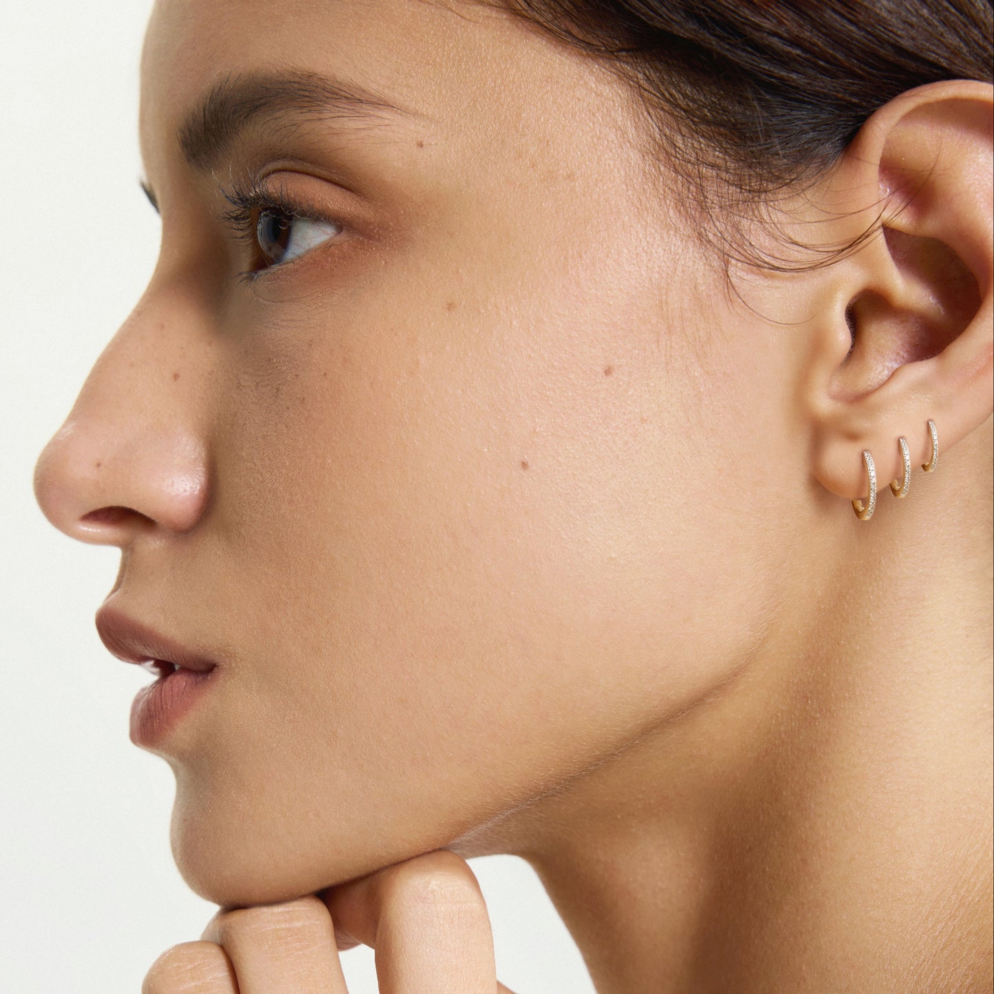 Diamond Standard Huggies 8mm