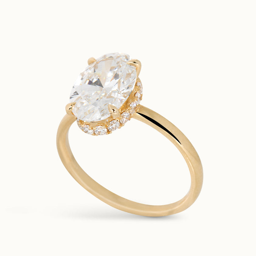 Oval Cut 3 ct with Hidden Halo