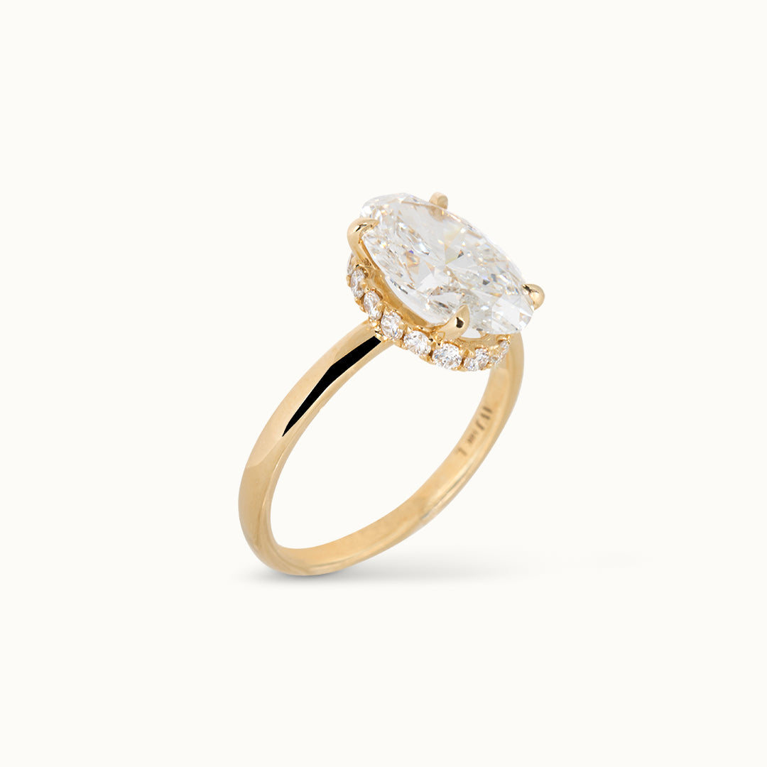 Oval Cut 3 ct with Hidden Halo