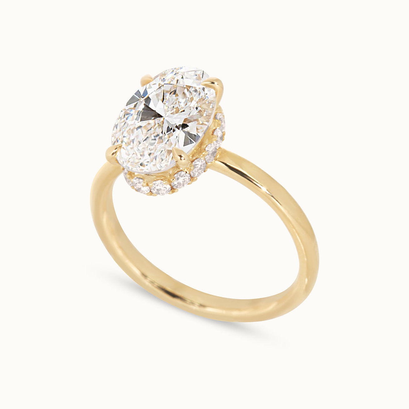 Ovaal Geslepen 3 ct met Hidden Halo