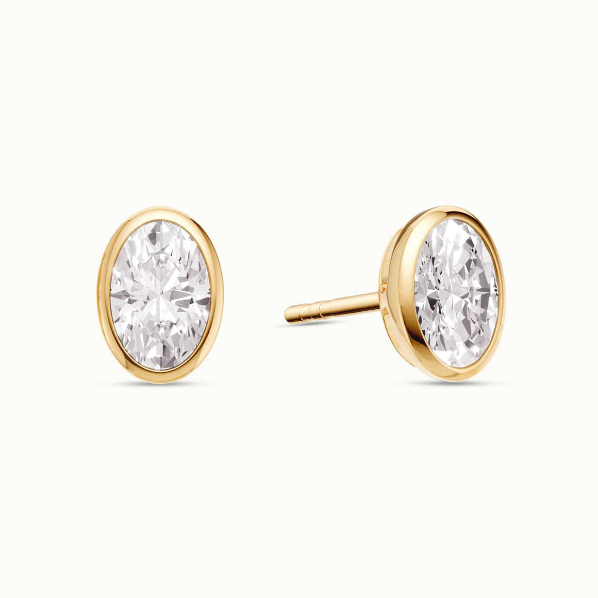 Ovaal Bezel Stud 1 ct