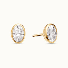 Ovaal Bezel Stud 1 ct