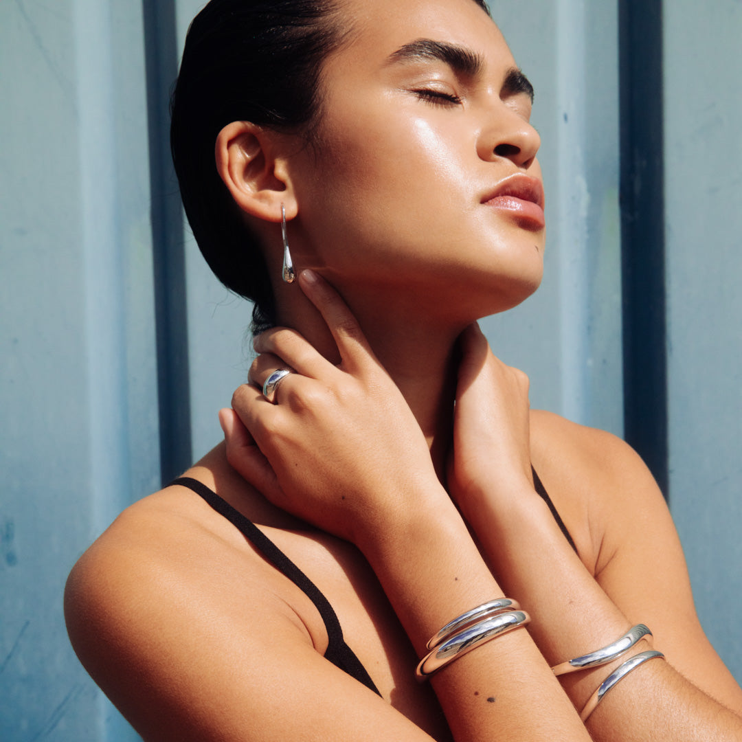 Pulse French hook earrings