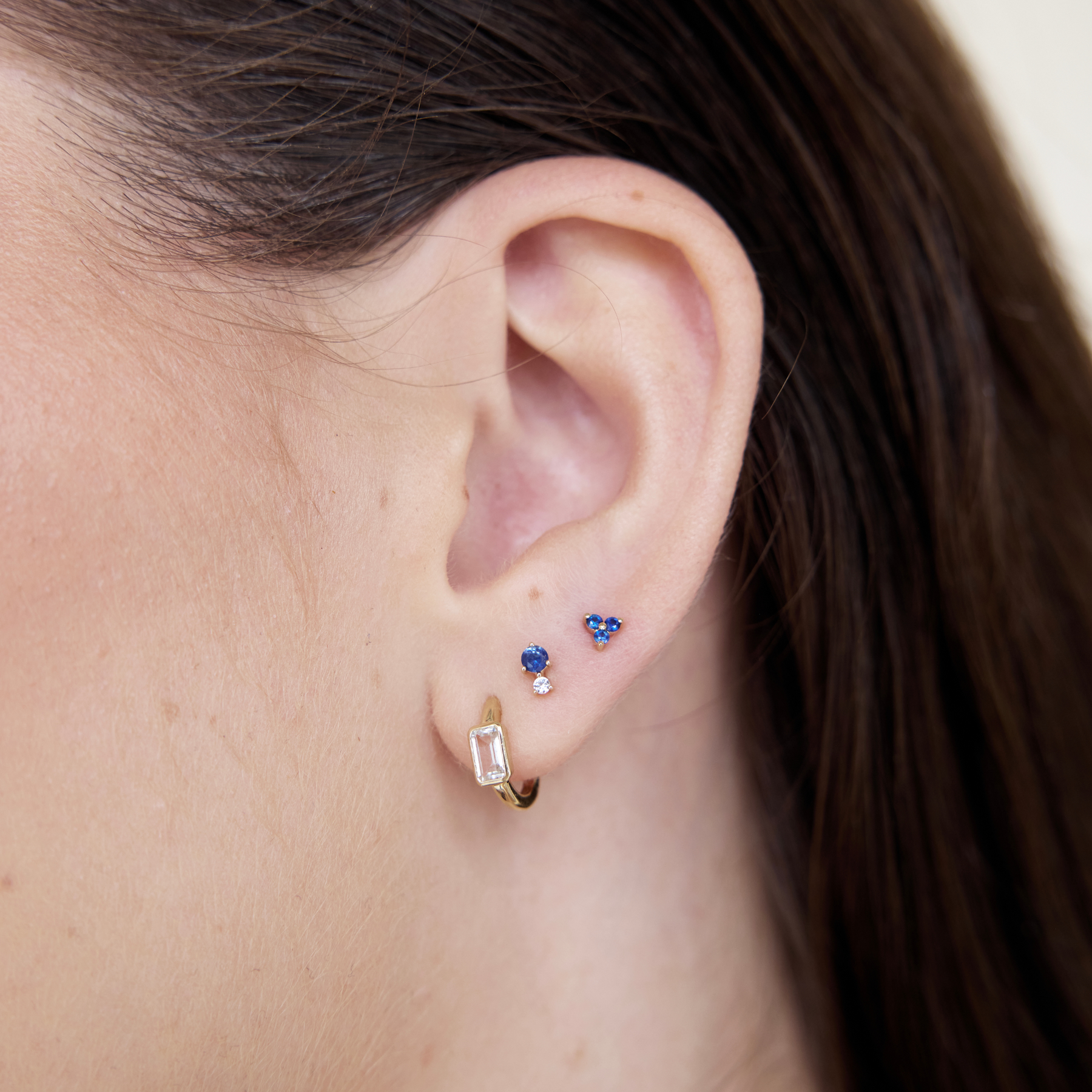 Brilliance Gemstone Stud