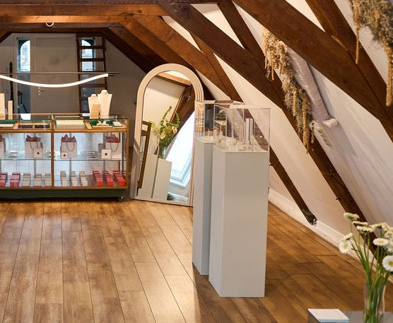 Showroom Amsterdam Vintage Jewels