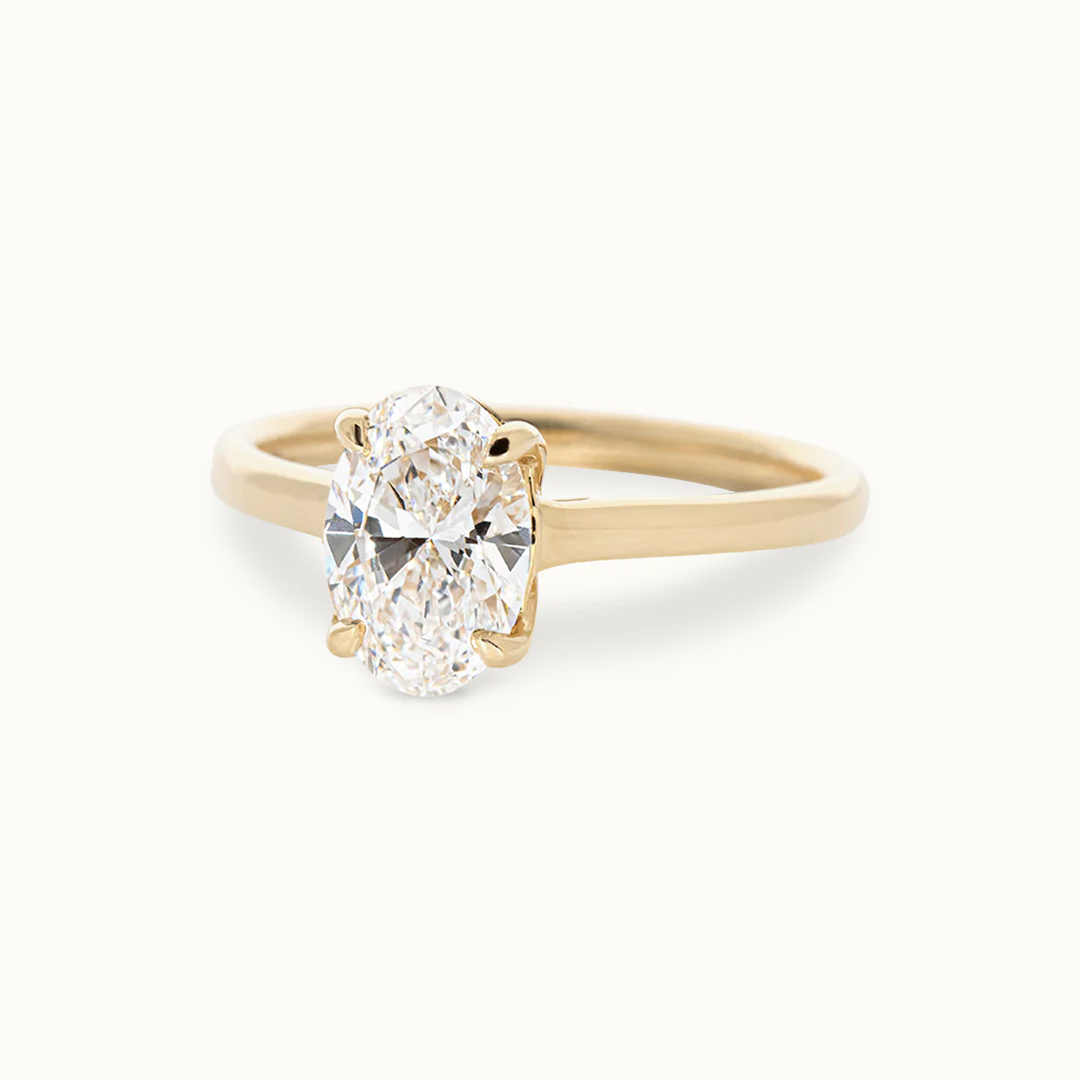 Ovaal Geslepen 1.5 ct Ring