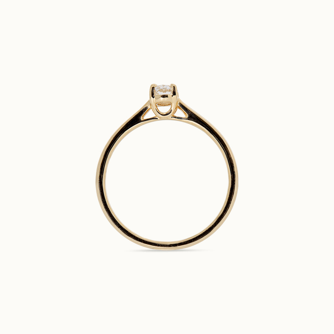 Oval Cut 0.3 ct Ring