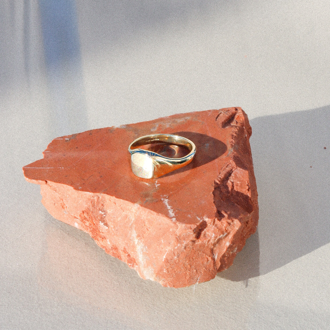 Julia | Pink Stone Square